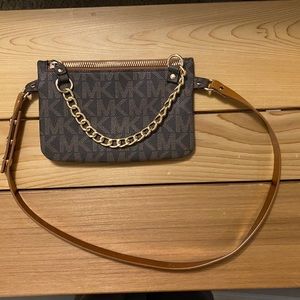 Michael Kors Gold chain belt bag.